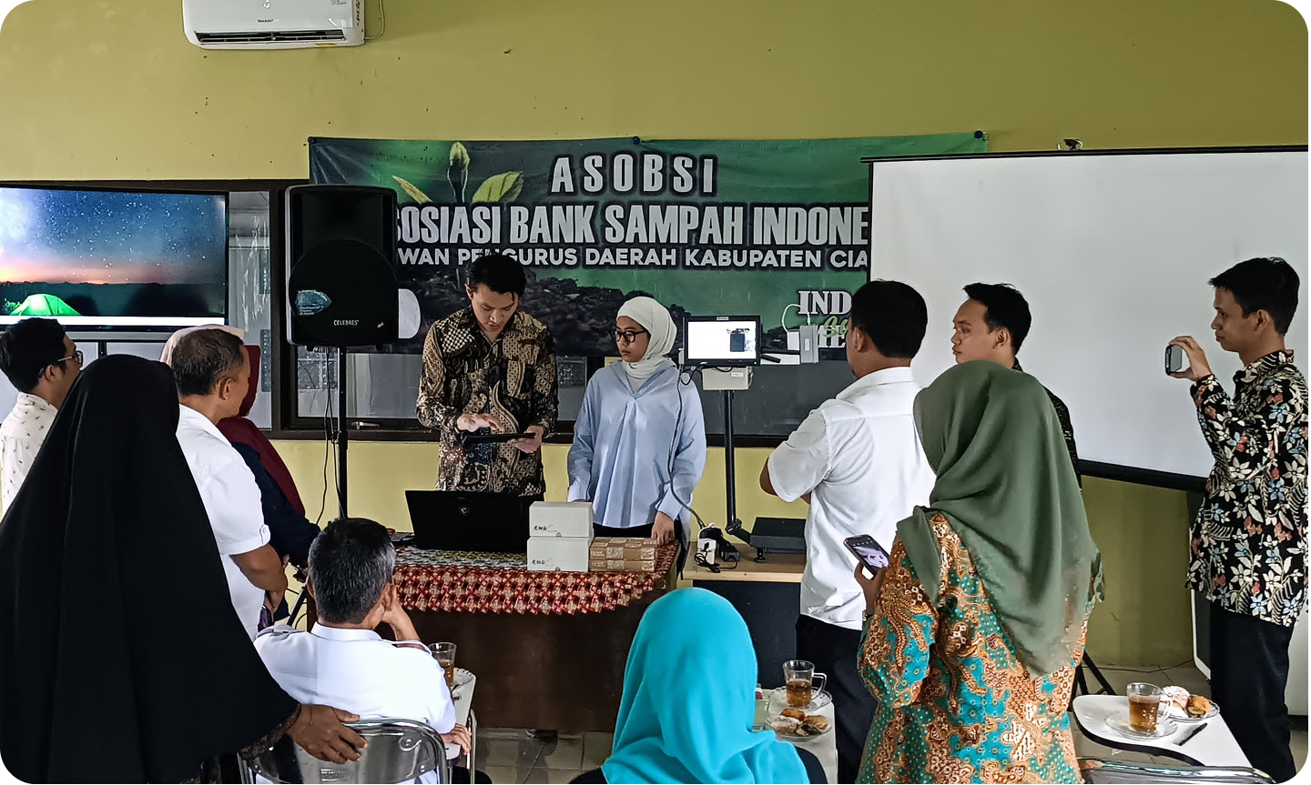 Prototype 1 product demo with Ciamis Government and Bank Sampah Ciamis